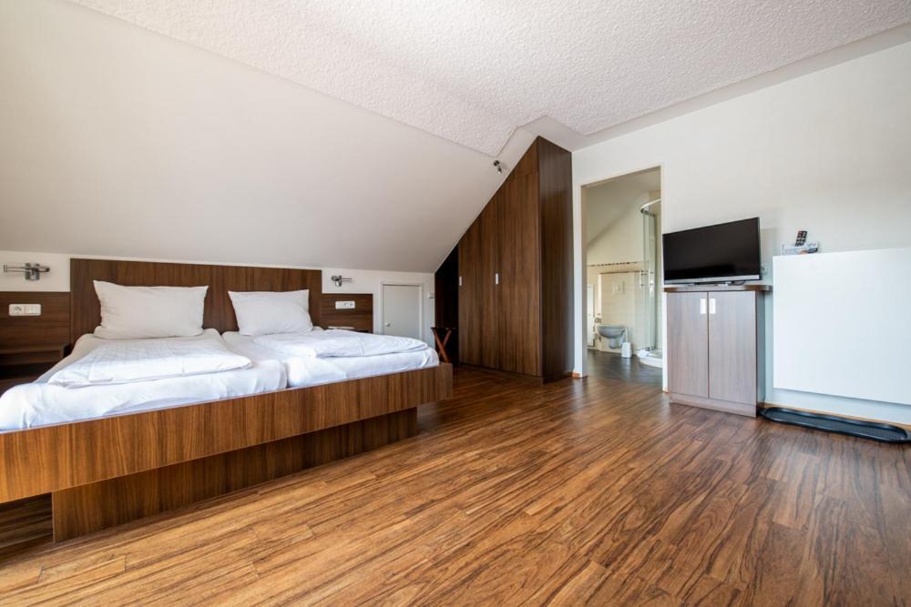 Garni Hotel Henn Зиммерат Экстерьер фото